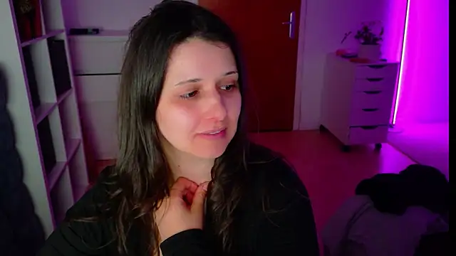 Snapshot of jenna-sxy19 chatting on 10-23-25, 05:55 jenna-sxy19 online show from 10-23-25, 05:55