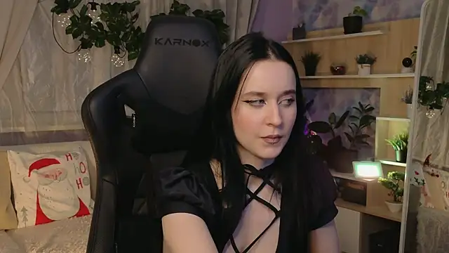 KiraLiLime online show from 02-12-25, 09:54