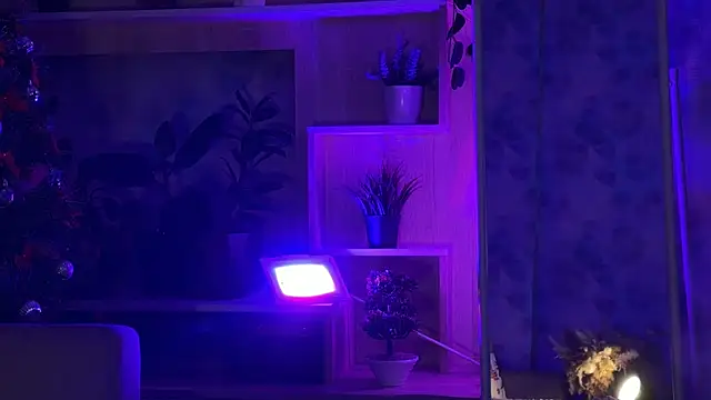 KiraLiLime online show from 02-16-25, 04:42