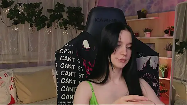 KiraLiLime online show from 02-23-25, 03:51