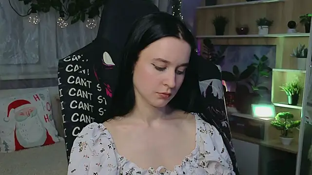 KiraLiLime online show from 03-13-25, 09:37