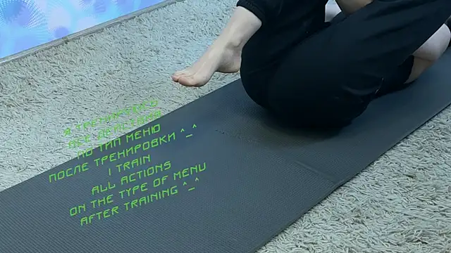 KiraLiLime online show from 03-18-25, 06:15