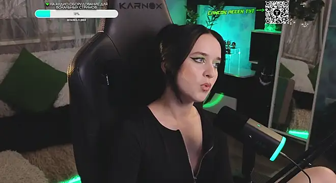 KiraLiLime online show from 09-19-25, 09:48