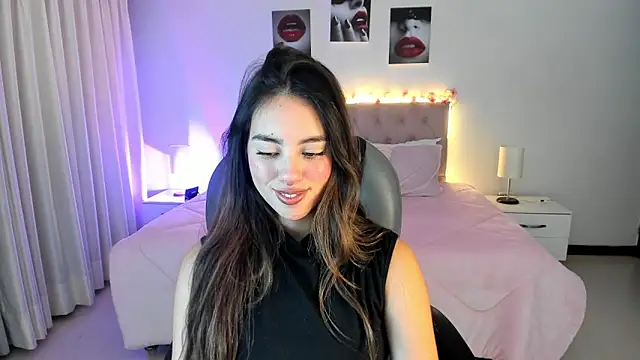  Charlotte evans 1 online show from 11-08-25, 12:22