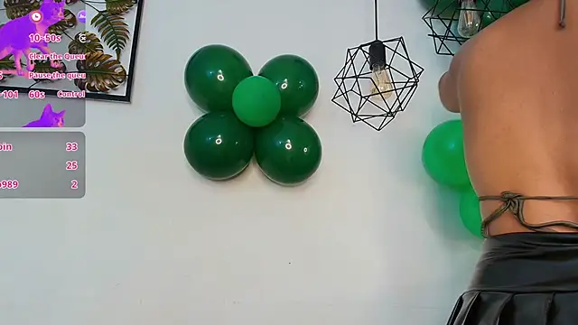 nataly velez online show from 03-18-25, 01:32