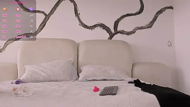 Snapshot of BridgetRodriguez chatting on 03-01-25, 03:05 BridgetRodriguez online show from 03-01-25, 03:05