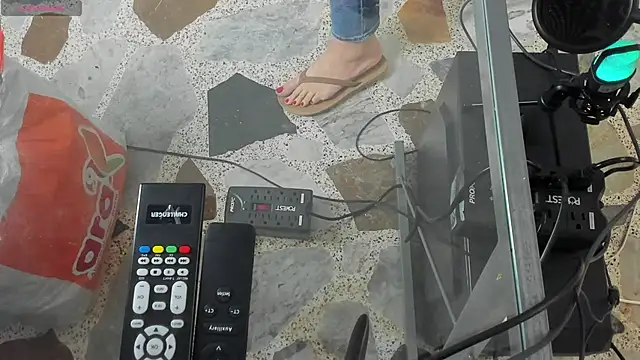 Snapshot of BridgetRodriguez chatting on 03-05-25, 12:33 BridgetRodriguez online show from 03-05-25, 12:33