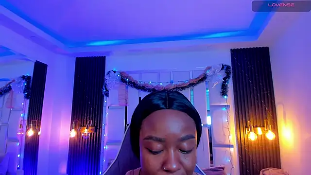 mia schwarz online show from 12-15-25, 10:03