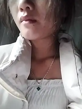 Snapshot of lytamye chatting on 02-24-25, 04:38 lytamye online show from 02-24-25, 04:38