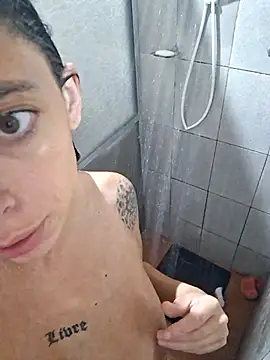 Snapshot of Sweet-diamondxxx chatting on 10-25-25, 09:53 Sweet-diamondxxx online show from 10-25-25, 09:53