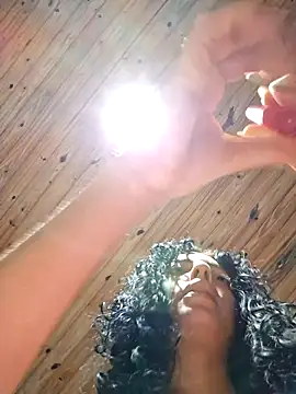 Sweet-diamondxxx online show from 04-09-26, 10:42