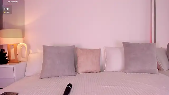 Snapshot of alisson_81 chatting on 03-19-25, 09:49 alisson 81 online show from 03-19-25, 09:49