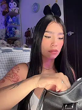 -Loren- online show from 03-19-26, 11:47