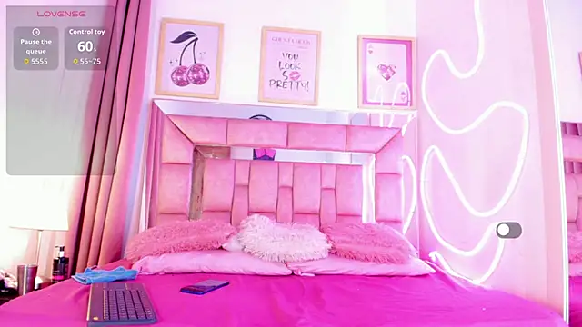 Snapshot of Doll_IvannaTs chatting on 02-12-26, 09:32 Doll IvannaTs online show from 02-12-26, 09:32