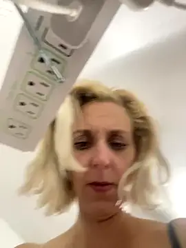 degiggxxx online show from 09-09-25, 01:49