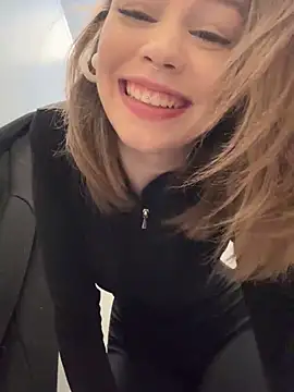 Street young online show from 02-15-25, 12:43