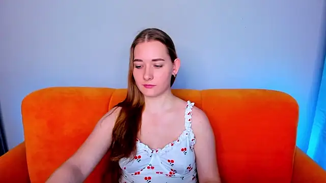 AlinaVice online show from 01-27-25, 04:20