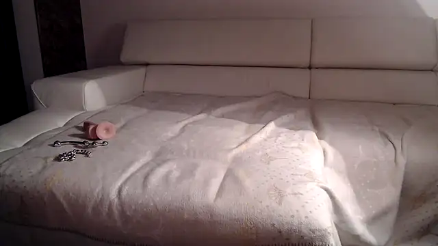 sexyLolia11 online show from 10-17-25, 12:36