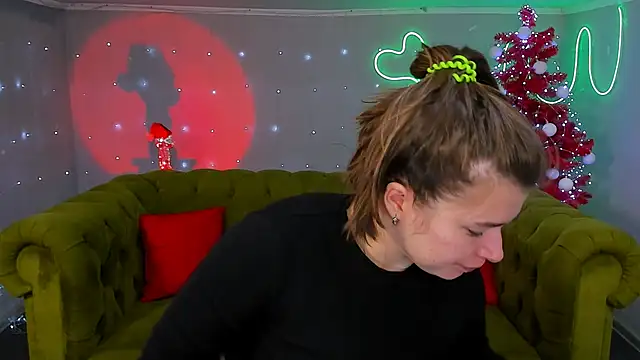  Sun Shy  online show from 12-23-24, 01:13