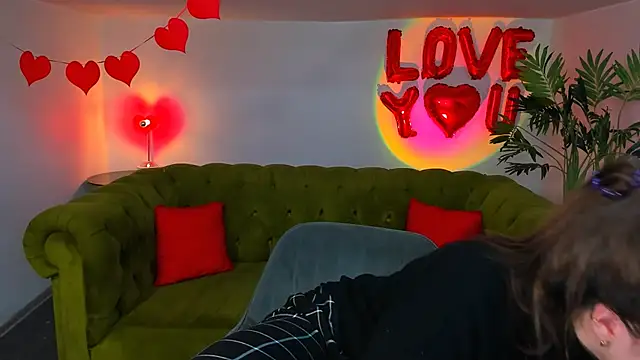  Sun Shy  online show from 02-20-25, 09:11