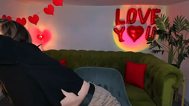  Sun Shy  online show from 03-07-25, 09:07