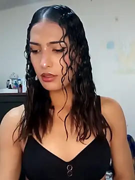 Snapshot of Lanna_hott_ chatting on 03-01-25, 04:54 Lanna hott online show from 03-01-25, 04:54