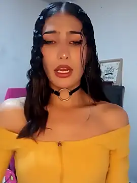 Snapshot of Lanna_hott_ chatting on 03-14-25, 03:25 Lanna hott online show from 03-14-25, 03:25