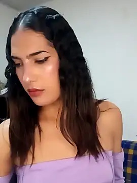 Snapshot of Lanna_hott_ chatting on 03-15-25, 07:27 Lanna hott online show from 03-15-25, 07:27