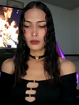 Snapshot of Lanna_hott_ chatting on 10-10-25, 07:24 Lanna hott online show from 10-10-25, 07:24