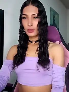 Lanna hott  online show from 04-15-26, 07:58