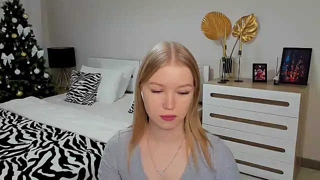 shy  lady online show from 12-16-24, 05:33