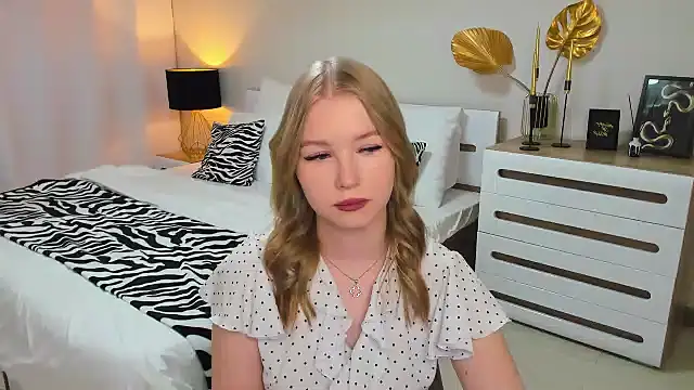 shy  lady online show from 01-16-25, 09:30