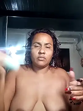 Snapshot of Kyara_Queen chatting on 10-29-25, 07:26 Kyara Queen online show from 10-29-25, 07:26