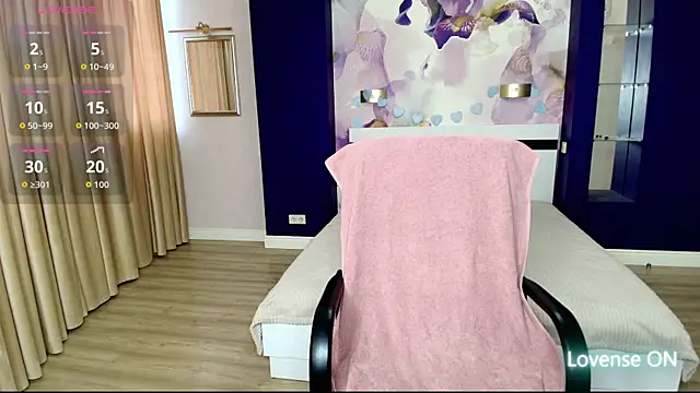 Snapshot of AriaGray chatting on 04-01-26, 12:06 AriaGray online show from 04-01-26, 12:06