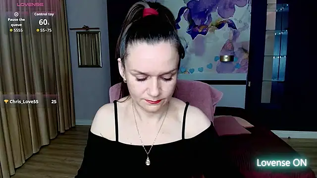 Snapshot of AriaGray chatting on 04-04-26, 11:35 AriaGray online show from 04-04-26, 11:35