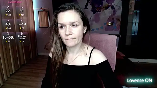 Snapshot of AriaGray chatting on 04-11-26, 05:45 AriaGray online show from 04-11-26, 05:45