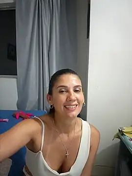 AbbyBaker222 online show from 11-09-25, 06:23