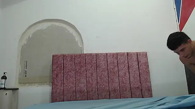 FerneyManti online show from 02-08-25, 06:44