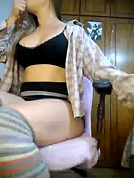 deliciousqueenhot online show from 09-25-25, 08:12