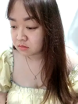 VyOanh2K online show from 02-05-25, 01:11