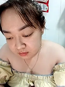 VyOanh2K online show from 02-10-25, 01:44