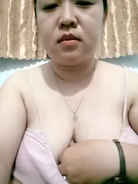 VyOanh2K online show from 12-03-25, 03:32