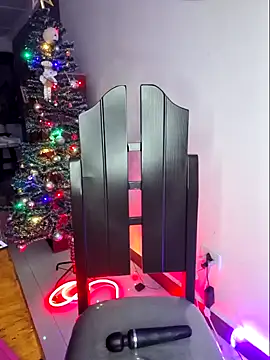 Aria Bennett21 online show from 12-17-24, 10:43