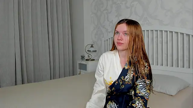 Eva  Lewis online show from 06-02-26, 02:24