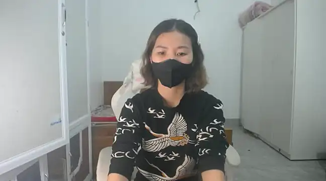 Susu204 online show from 12-23-24, 05:17