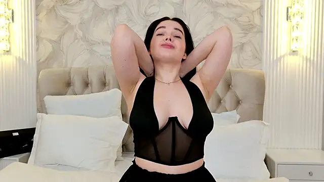 Snapshot of DeniseReese chatting on 02-16-25, 06:10 DeniseReese online show from 02-16-25, 06:10