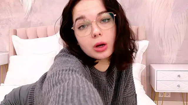 Snapshot of DeniseReese chatting on 03-11-25, 08:20 DeniseReese online show from 03-11-25, 08:20