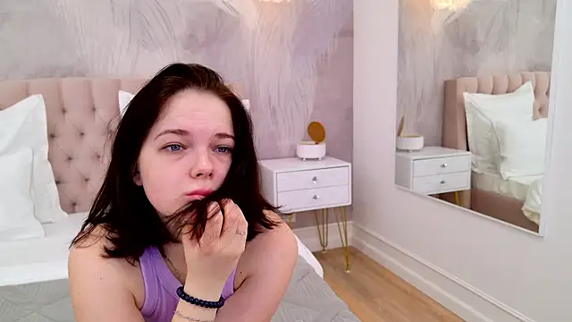 Snapshot of DeniseReese chatting on 03-13-25, 01:43 DeniseReese online show from 03-13-25, 01:43