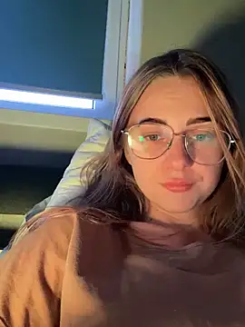 GraceTorrez online show from 12-28-24, 12:35