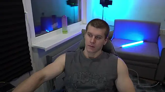 Bruno Banani online show from 10-03-25, 08:17